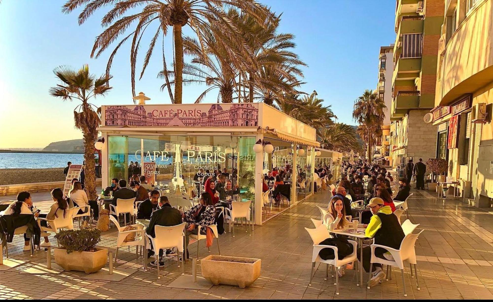 Apartamento Primera Linea De Playa En المرية المظهر الخارجي الصورة